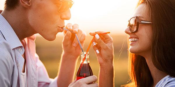 Softdrink frische im Geschmack durch CO2 | © stock.adobe.com - monticellllo